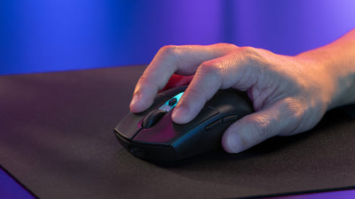 Logitech G304 X Superlight Wireless Gaming Mouse - Black (2Y) — manufacturer image 2